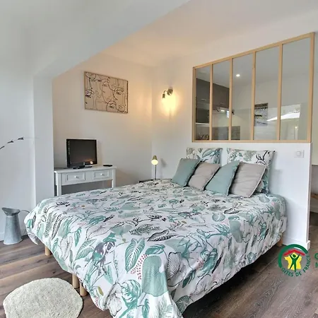 Aux Matins Du Bonheur Homestay szállás Surzur